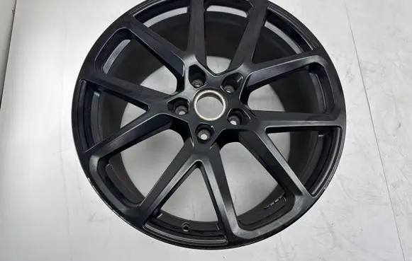 Porsche Panamera (971) R21 alloy rim 976601025N