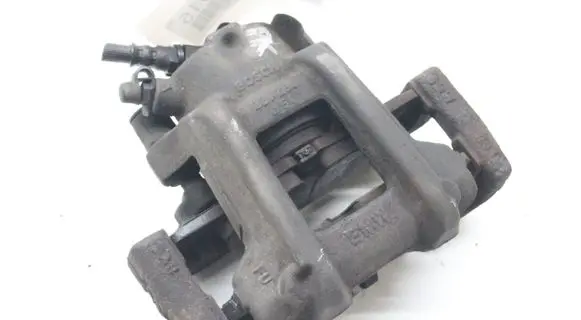 BMW 1 F20 F21 Front brake caliper 6850643