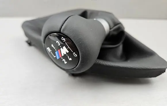 BMW 1 E81 E87 Gear lever shifter trim leather/knob 7570506 25117570506 7570504