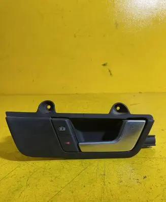 Audi A4 S4 B6 8E 8H Front door interior handle 8E2837020F