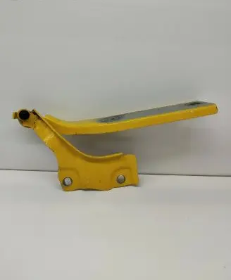 Audi Q2 - Engine bonnet/hood hinges 81A823301A