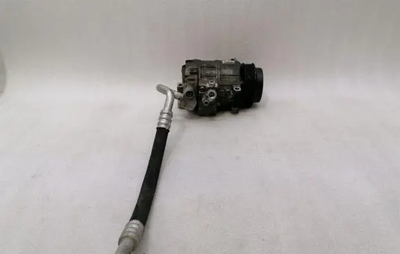Mercedes-Benz E C207 W207 Air conditioning (A/C) compressor (pump) A0022305011