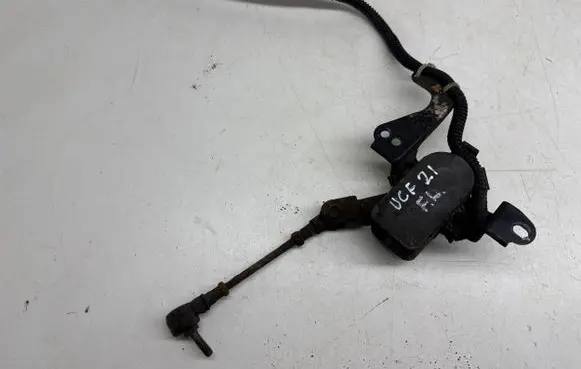 Lexus LS 400 Air suspension front height level sensor 8940550050