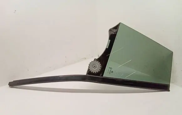 BMW 5 GT F07 Rear vent window glass 43R00128