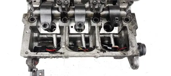 Volkswagen Polo Engine head 045103373H
