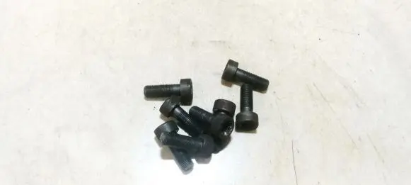 Subaru Outback Nuts/bolts 