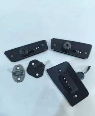 Volkswagen Transporter - Caravelle T6 Sliding door lock loop/hook striker 8Z0837033A 7E0843538B 7LA843190