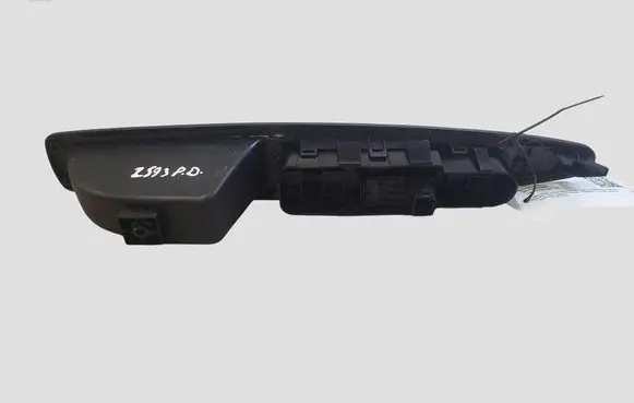 Citroen C4 I Electric window control switch 9651465677