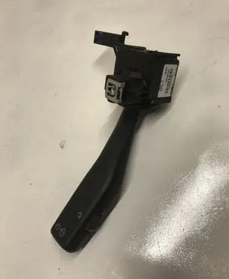 Skoda Octavia Mk2 (1Z) Wiper control stalk