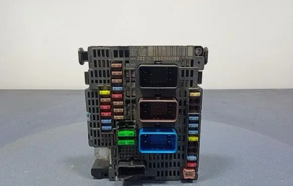Fuse box set