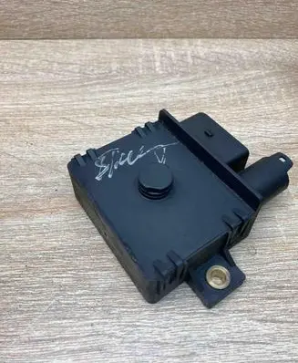 BMW 3 E46 Glow plug pre-heat relay 778682103 4Cil