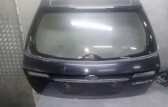 Subaru Legacy Tailgate/trunk/boot lid