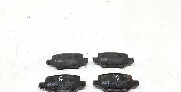 Mercedes-Benz Vaneo W414 Brake pads (rear) 