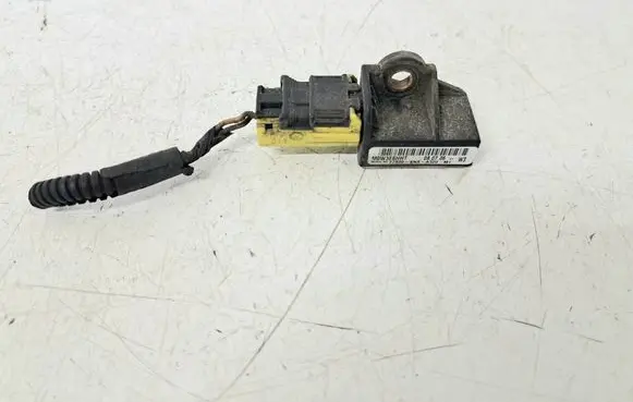 Honda Civic Airbag deployment crash/impact sensor 77930SNAA320M1