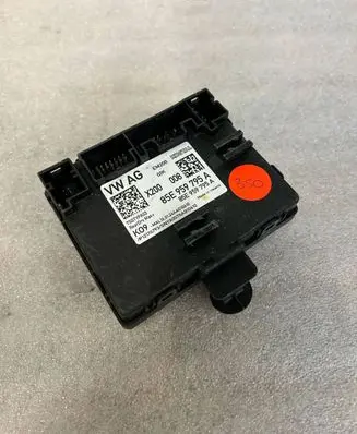 Audi A4 S4 B9 8W Door control unit/module 85E959795A