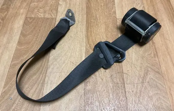 Opel Zafira B Rear seatbelt 13178674 13132397 503861600