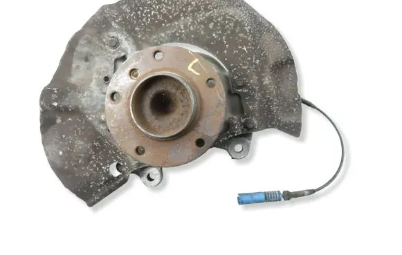 BMW 5 E60 E61 Front wheel hub 6760953