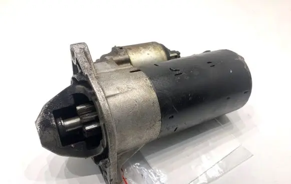 Opel Astra H Starter motor 