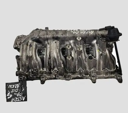 Opel Astra J Intake manifold 700997160 8973858235 0928520608