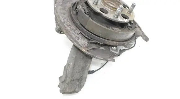Honda CR-V Rear wheel hub