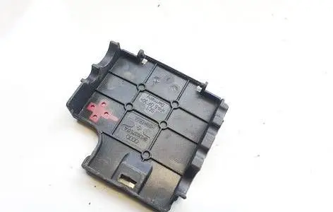 Audi A5 8T 8F Battery box tray cover/lid 8k0937517a kb8k051a