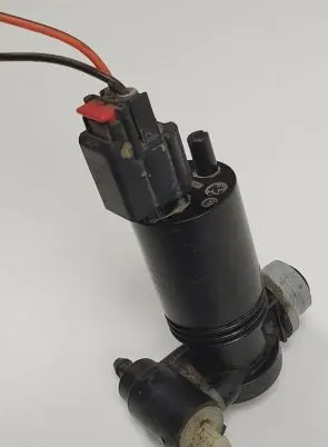 Land Rover Discovery 4 - LR4 Windscreen/windshield washer pump 1011284