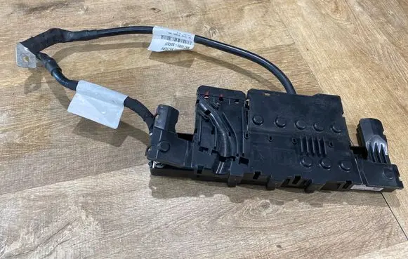 Land Rover Range Rover Sport L494 Current control relay HPLA14A073JB 19541000000 19541000001