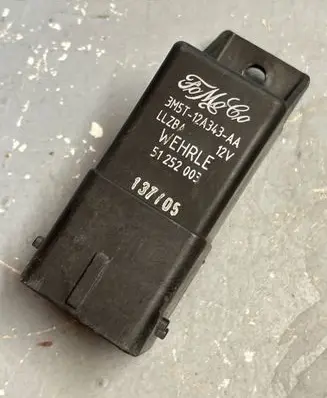 Volvo V50 Glow plug pre-heat relay 3M5T12A343AA 51252003 13705