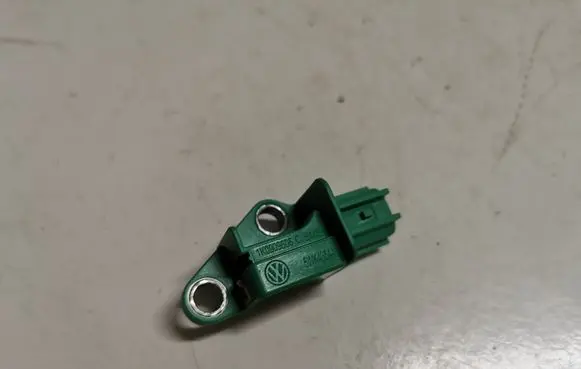 Audi A5 8T 8F Airbag deployment crash/impact sensor 1K0909606C