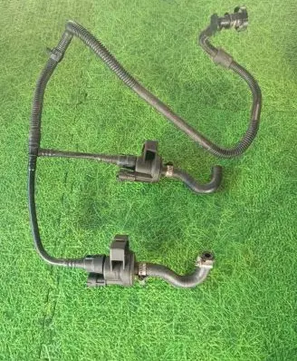 BMW M6 Breather/breather pipe/hose 7835364