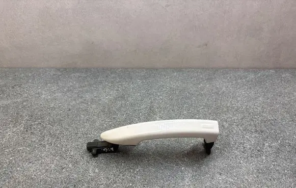 Volkswagen PASSAT CC Front door exterior handle 3C0837209