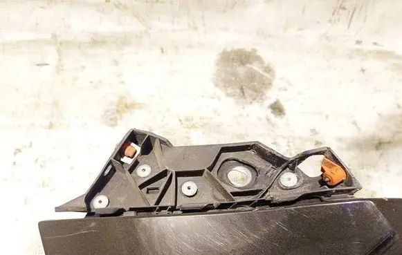 Opel Corsa D Front bumper mounting bracket