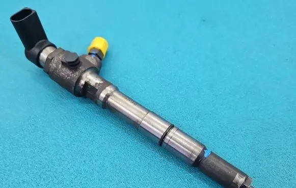 Volkswagen Jetta VI Fuel injector 03L130277B IMPRK1595898