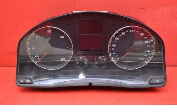 Volkswagen Golf IV Speedometer (instrument cluster) 1K0920861B