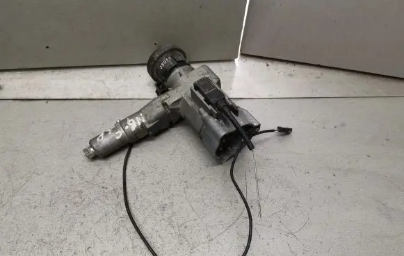 Mercedes-Benz E W124 Ignition lock
