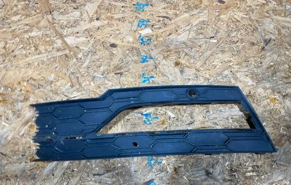 Skoda Octavia Mk4 Front bumper lower grill 5E3807681C S2511B030-I