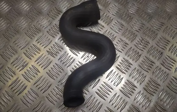 Audi A4 S4 B5 8D Intercooler hose/pipe