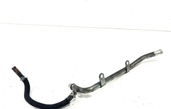 Toyota Avensis T270 Engine coolant pipe/hose