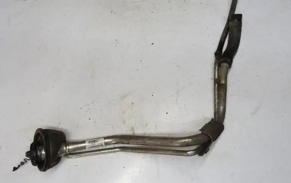 Fuel tank filler neck pipe