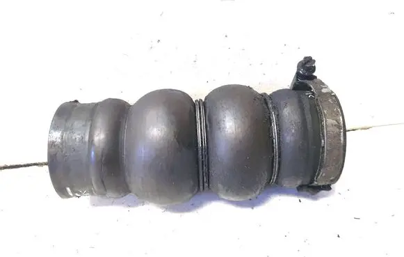Intercooler hose/pipe
