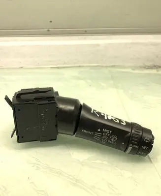 Mitsubishi Outlander Wiper control stalk E532016