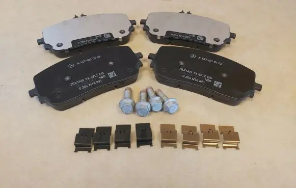 Mercedes-Benz GLS X167 Brake pads (front) A0004201003