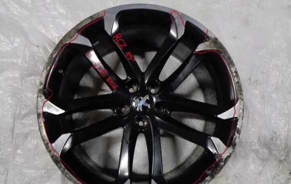 Peugeot RCZ R19 alloy rim 