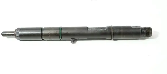 Audi A4 S4 B5 8D Fuel injector 059130201E