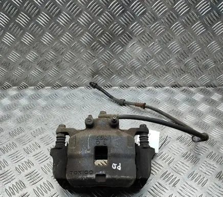 Mitsubishi L200 Front brake caliper 4605A202