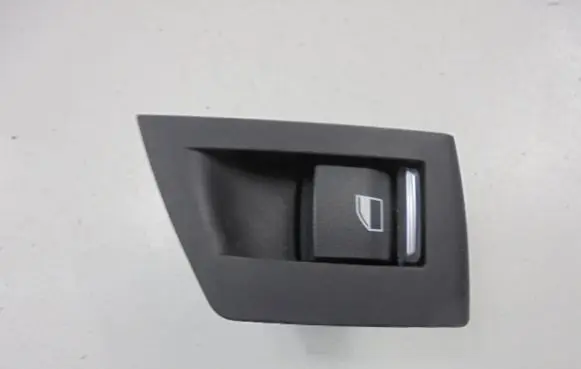 BMW 5 F10 F11 Electric window control switch 9183547