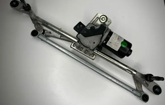 MG EHS Front wiper linkage and motor 1707612