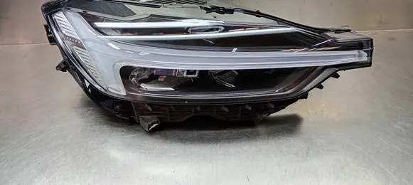 Volvo XC60 Headlights/headlamps set 32420441