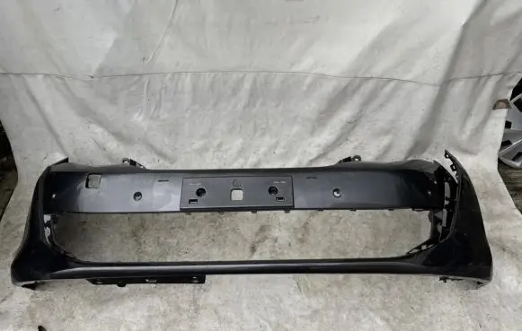 Peugeot 508 II Front bumper