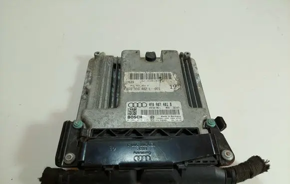 Audi A6 S6 C6 4F Engine control unit/module 4F0907401B